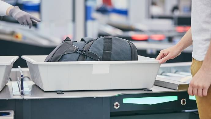 新型安檢設(shè)備