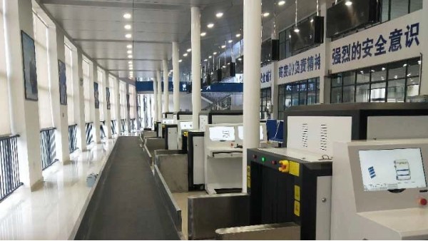 廠家講解 快遞安檢機的開關機程序